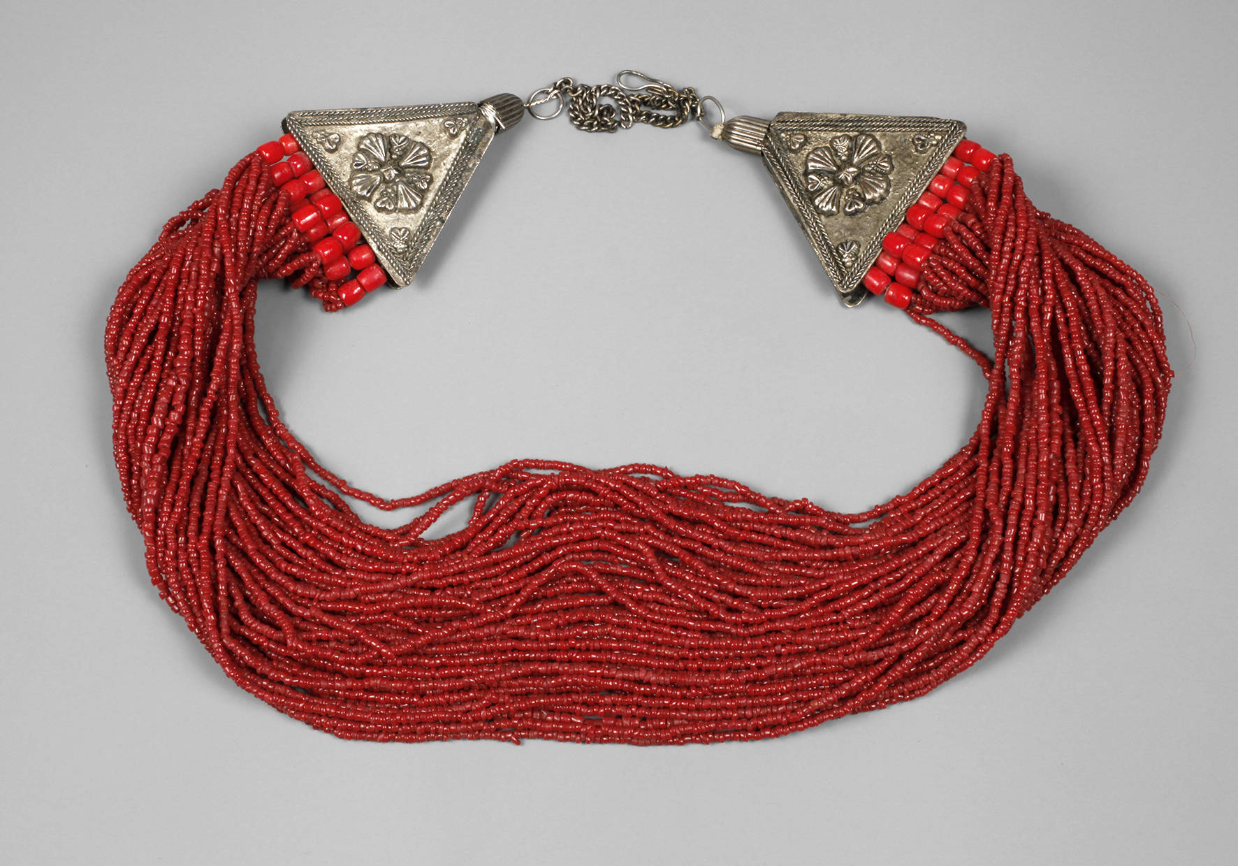 Große persische Folklorekette