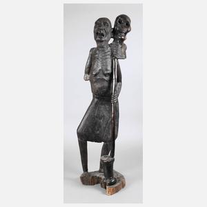 Große Skulptur der Makonde