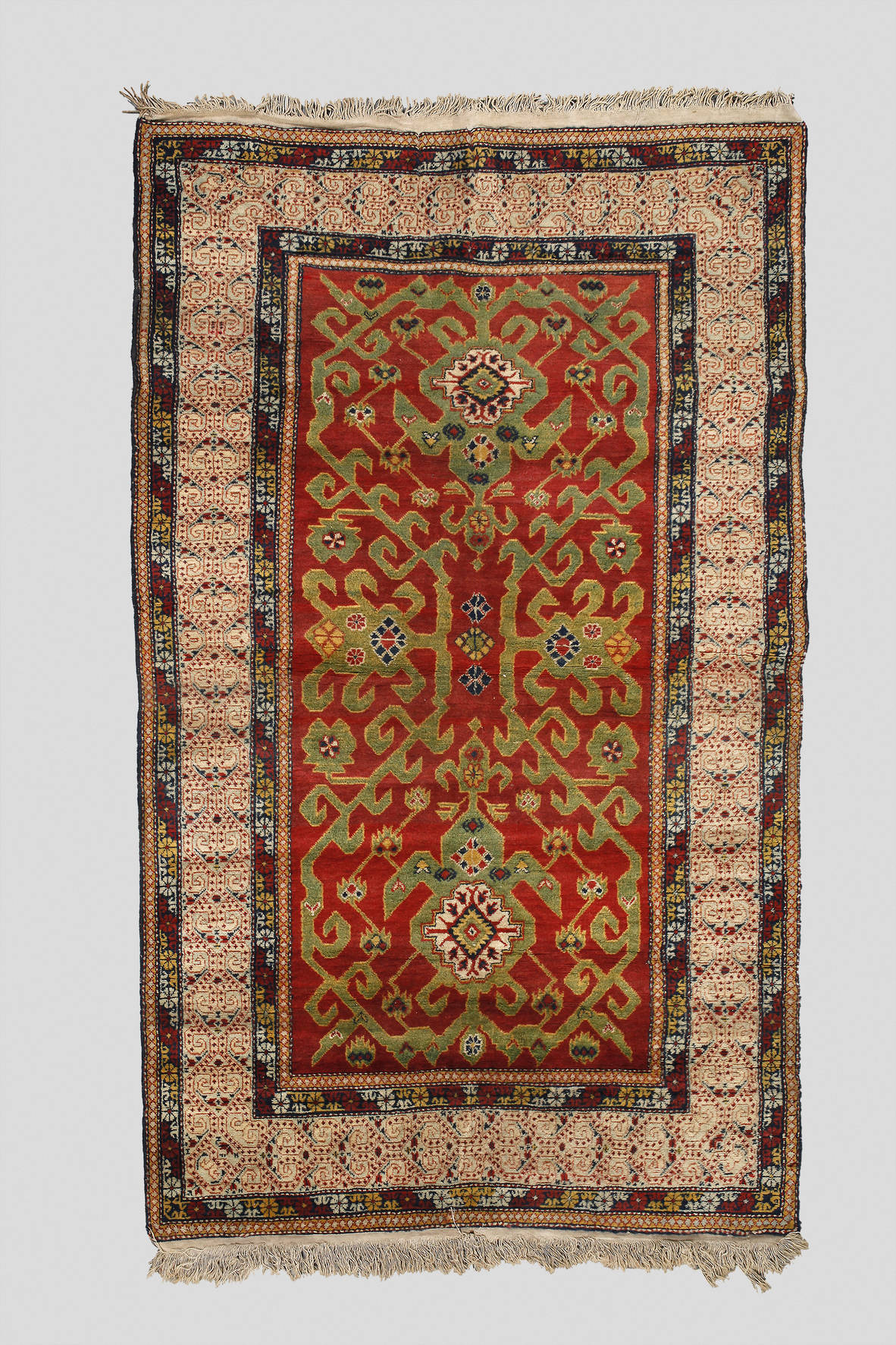 Teppich mit Kaukasus-Motiv