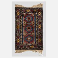 Teppich mit Kaukasus-Motiv111