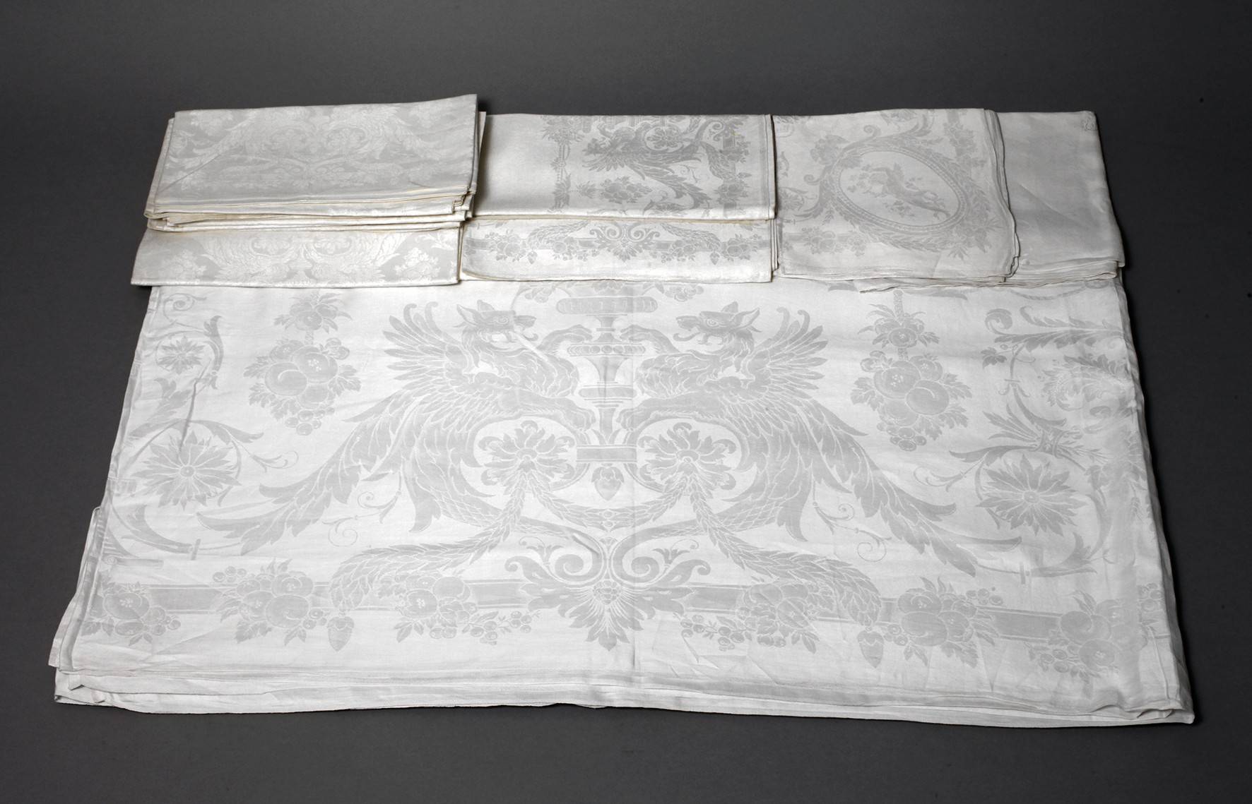 Prachttafelgarnitur Historismus