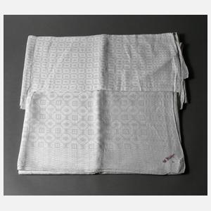 Zwei bäuerliche Tafeltücher