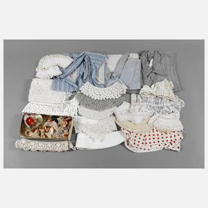 Konvolut Kragen und Einsätze