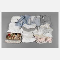 Konvolut Kragen und Einsätze111