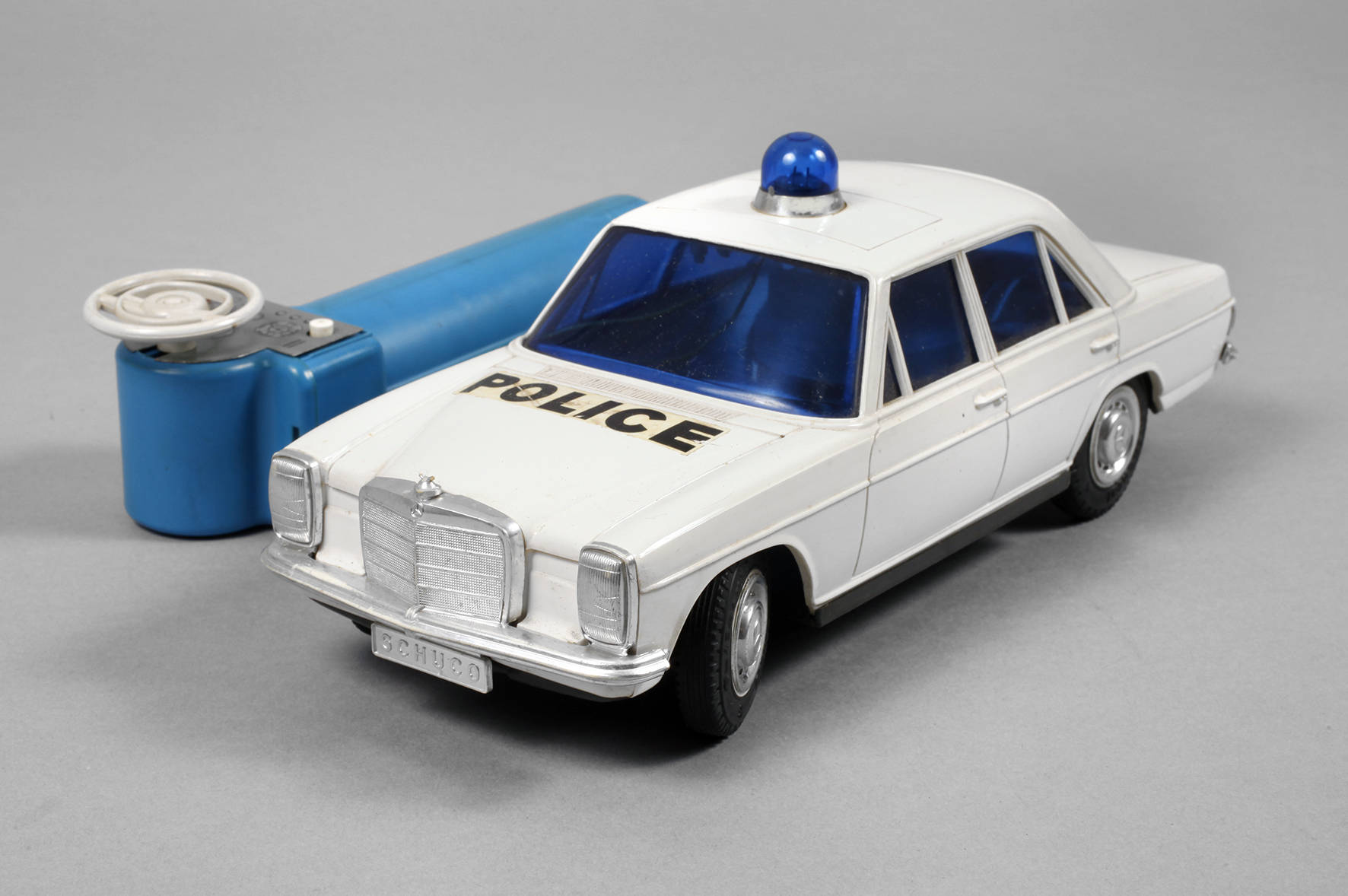 Schuco Fernlenk-Elektro-Polizeiauto