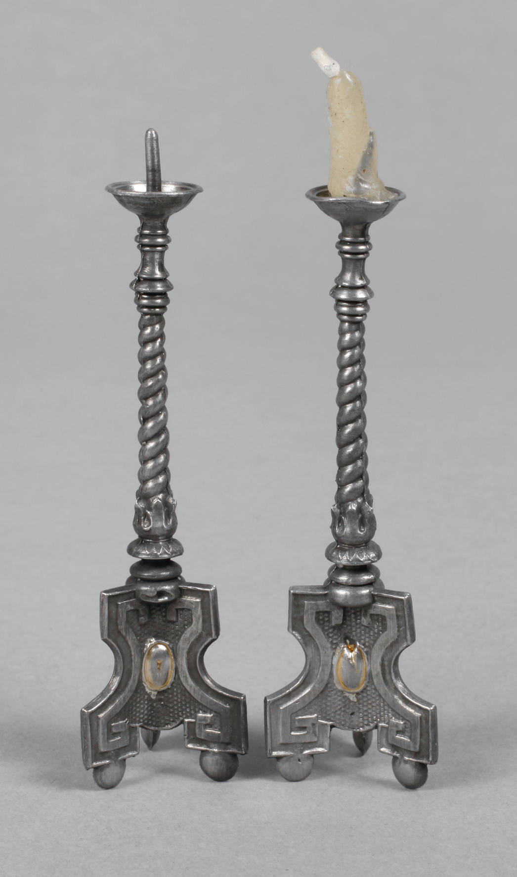 Paar Zinnleuchter für Puppenstuben