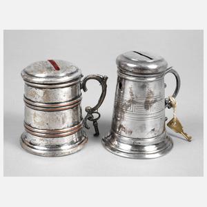 Zwei Spardosen in Deckelhumpenform