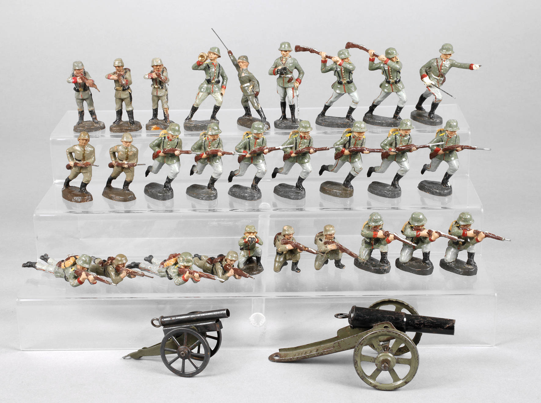 Elastolin Massesoldaten im Gefecht