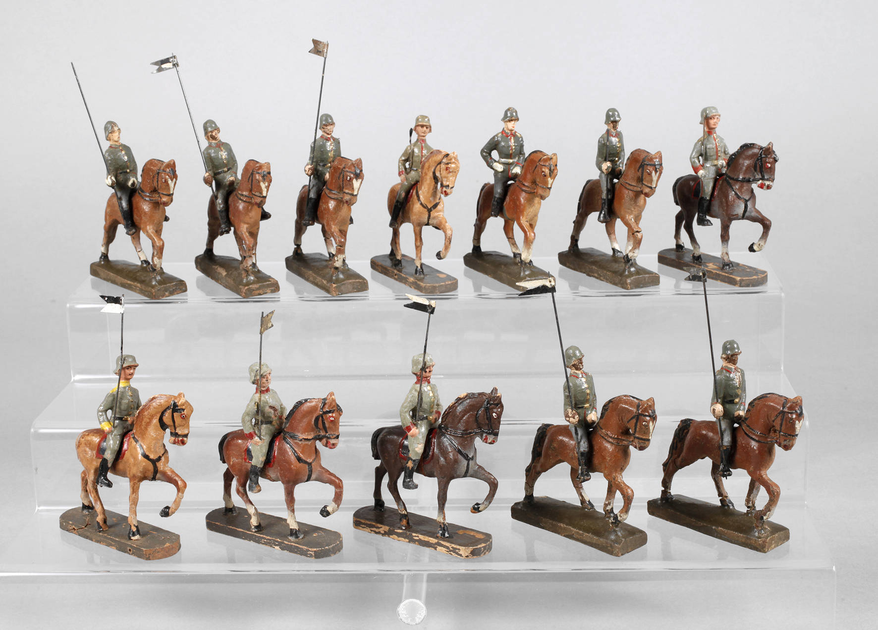 Konvolut Massesoldaten zu Pferd