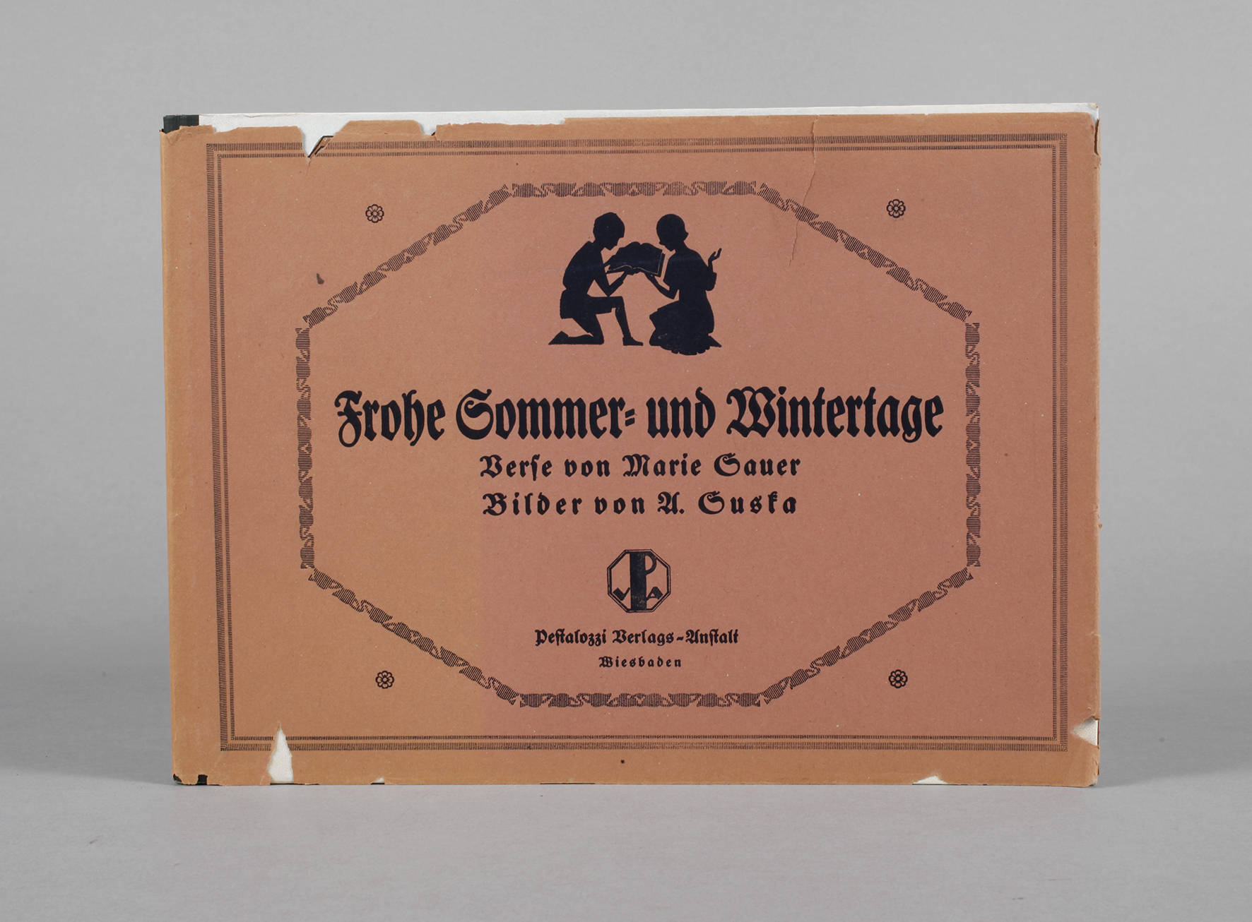 Fröhliche Sommer- und Winter-Tage