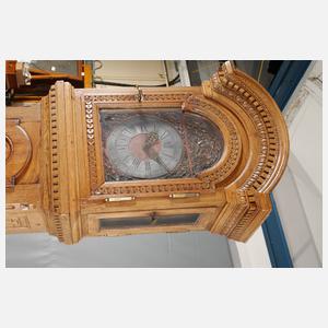 Klassizistische Standuhr