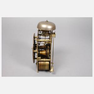 Klassizistische Stutzuhr David Roentgen attr.