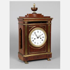 Klassizistische Stutzuhr David Roentgen attr.