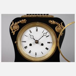 Tischuhr Biedermeier