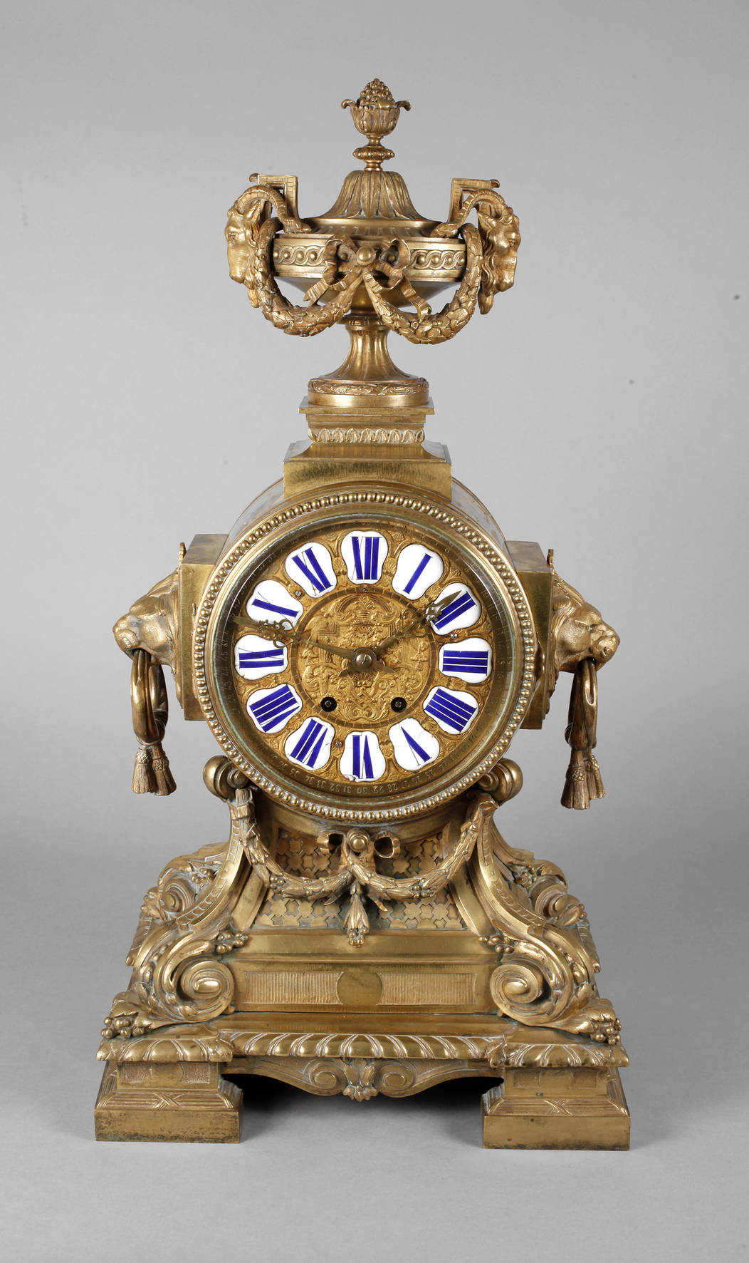 Große Prunkkaminuhr