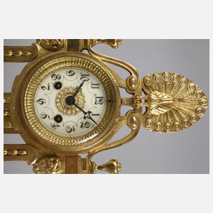 Klasizistische Portaluhr