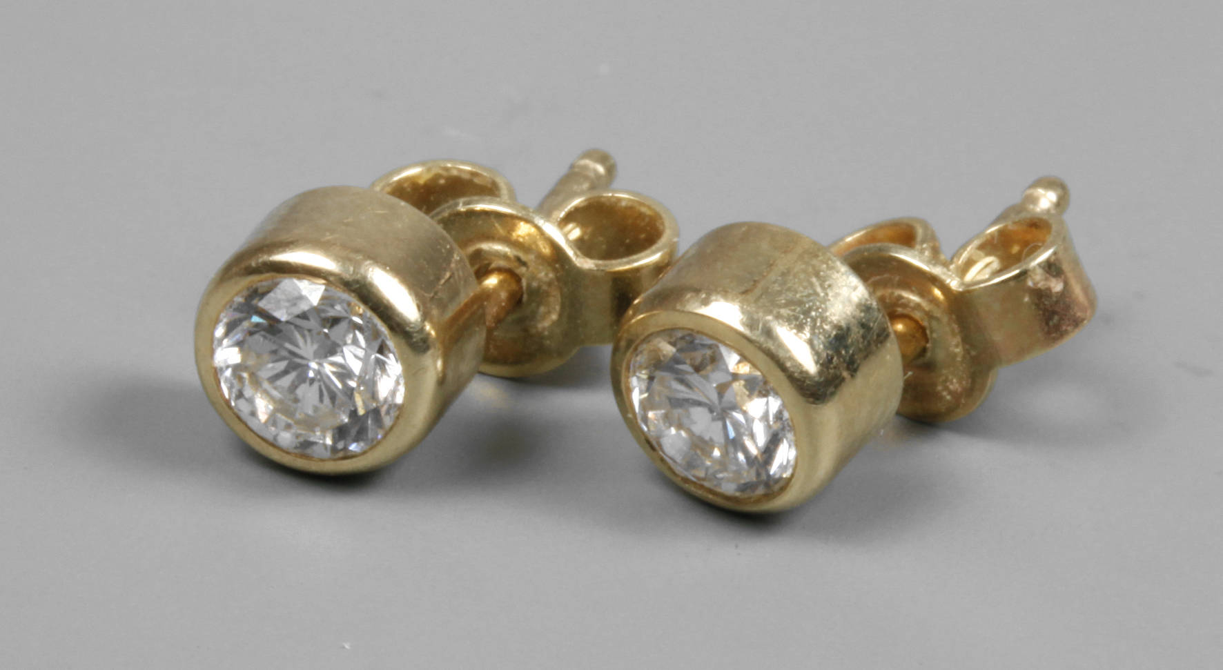 Paar Brillantohrstecker mit Zertifikat