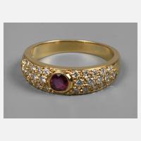 Brillantring mit Rubin und Zertifikat111