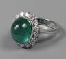 Brillantring mit großem Smaragdcabochon
