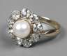 Brilliantring mit Perle
