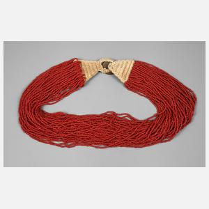 Übergroßes Collier