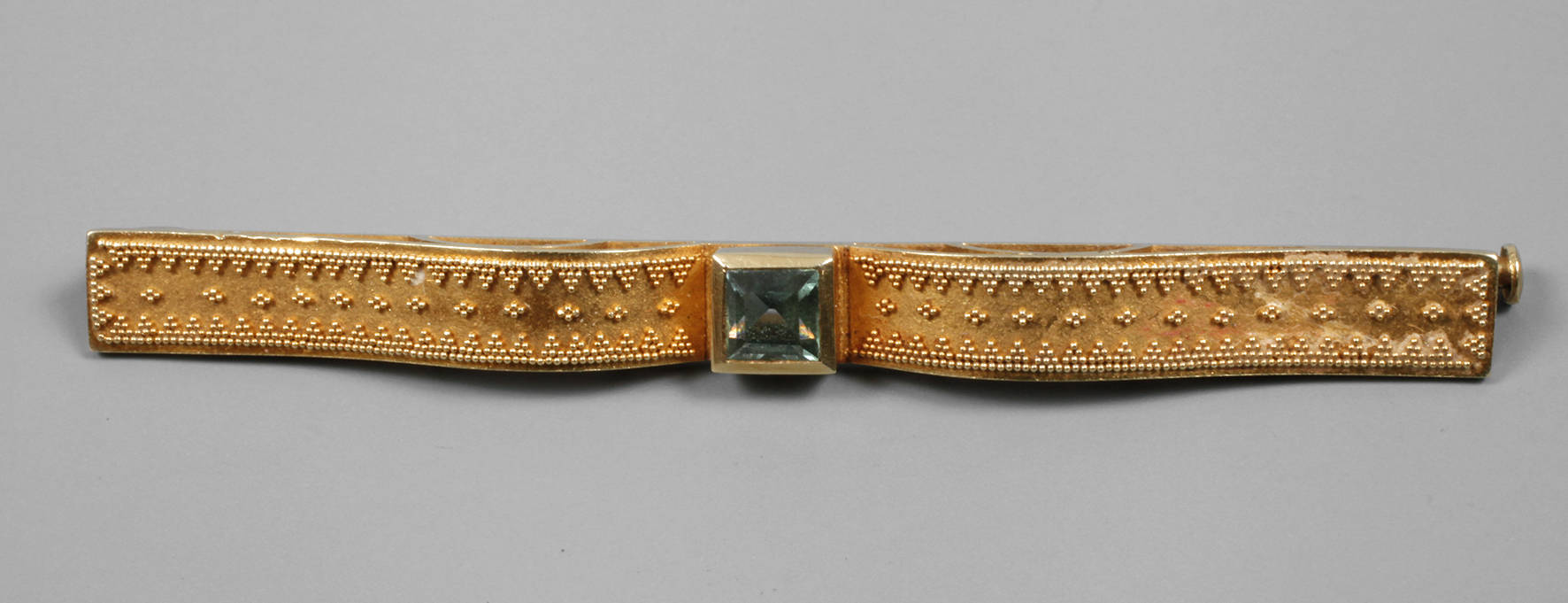 Stabbrosche mit Aquamarin