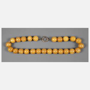 Kette Bernsteinimitat mit Goldverschluss