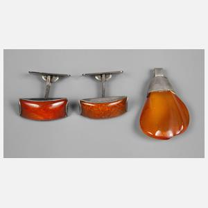Drei Teile Bernsteinschmuck