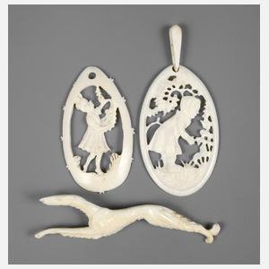 Drei Teile Elfenbeinschmuck