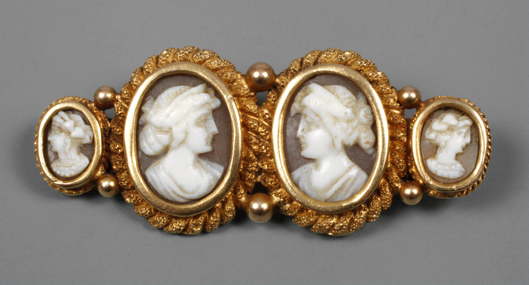 Cameénbrosche Biedermeier