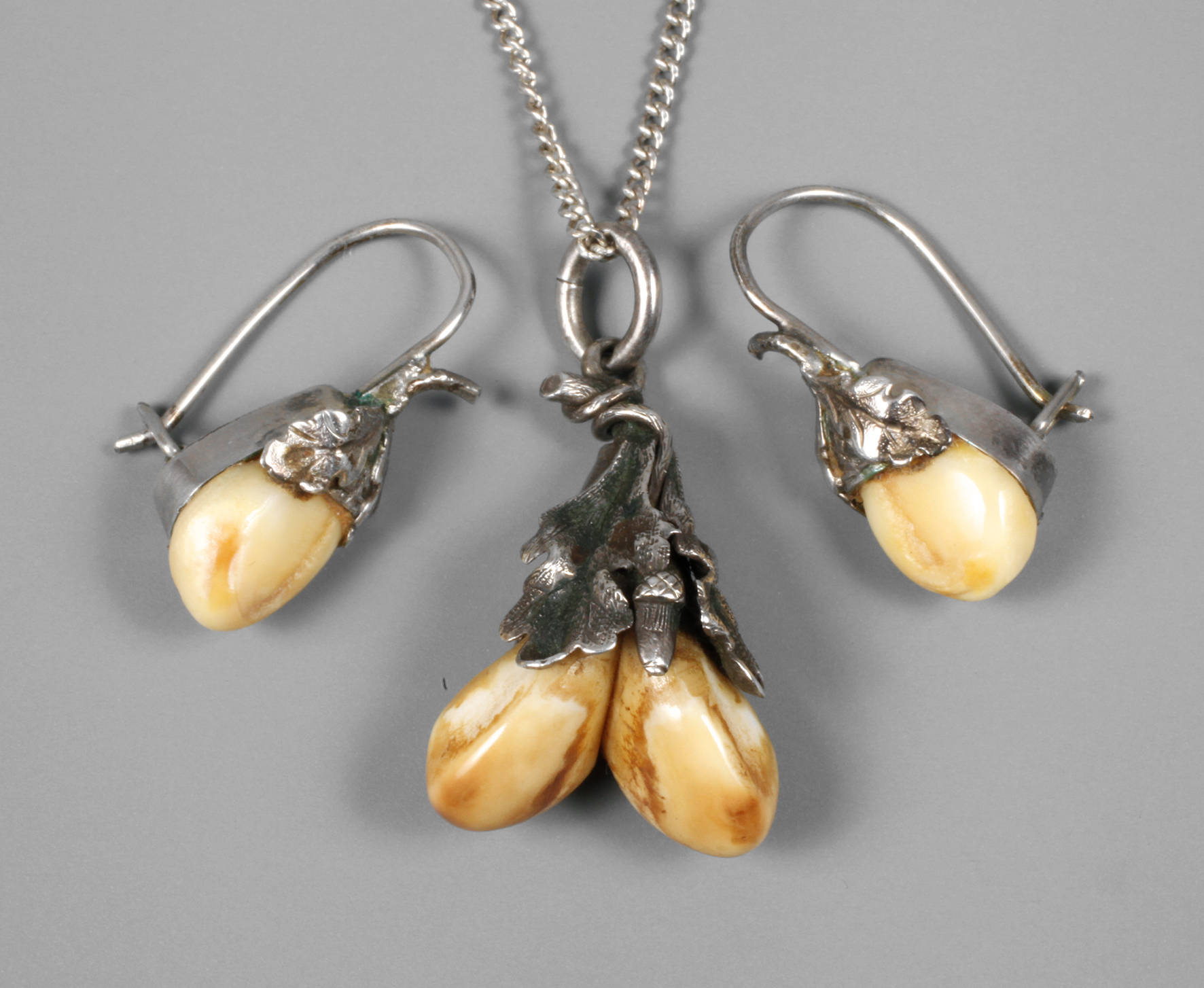 Schmuckset mit Grandeln