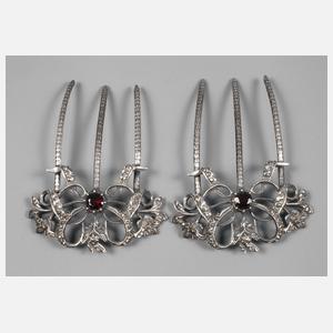 Zwei florale Haarkämme