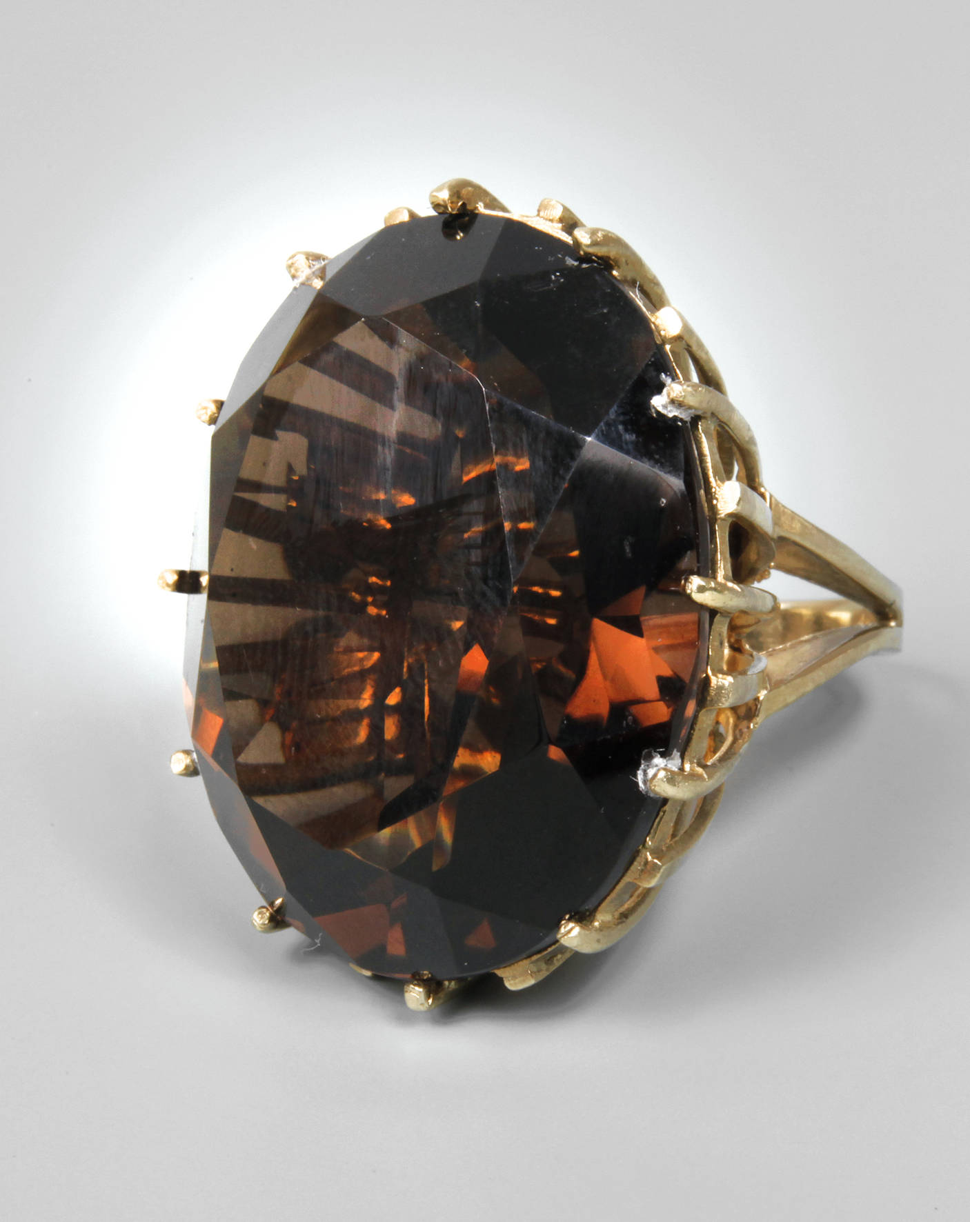 Übergroßer Damenring