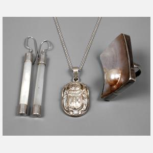 Konvolut Designschmuck mit Perlmutt