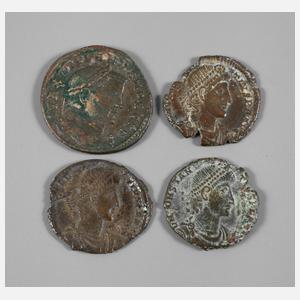 Vier Münzen Rom