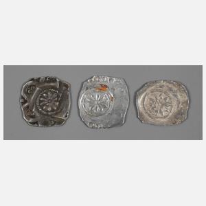 Drei Nürnberger Brakteaten