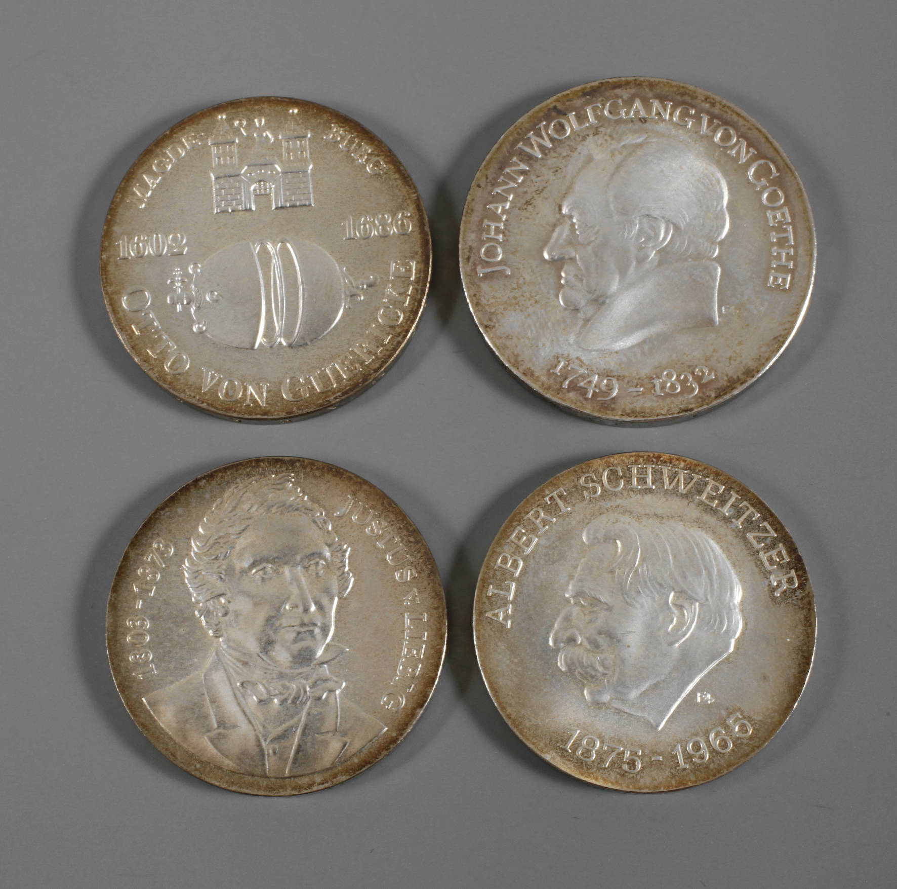 Vier Münzen DDR