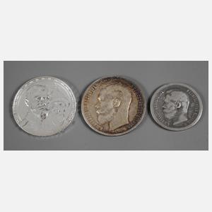 Drei Münzen Russland
