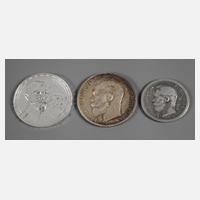 Drei Münzen Russland111