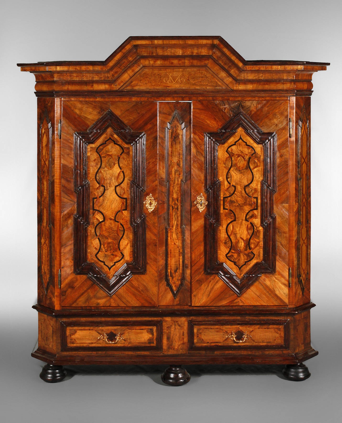 Barocker Dielenschrank