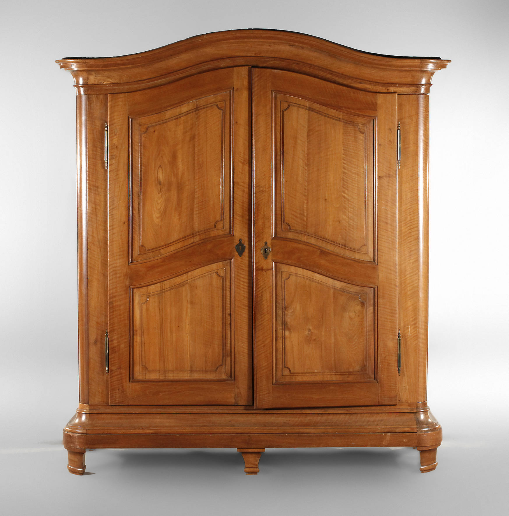 Hallenschrank Nussbaum