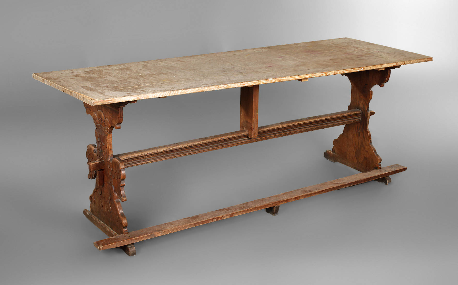 Fragment eines Refektoriumstisch