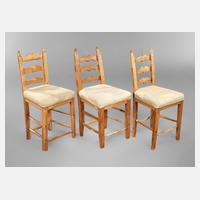 Drei alpenländische Stühle111