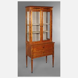 Klassizistische Aufsatzkommode