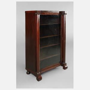 Kleiner Bücherschrank