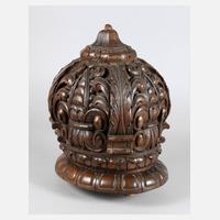 Bekrönung einer Säule111