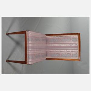 Vier Esszimmerstühle