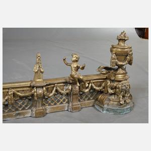 Prächtige Kaminschürze