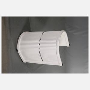 Schreibtisch und Sessel