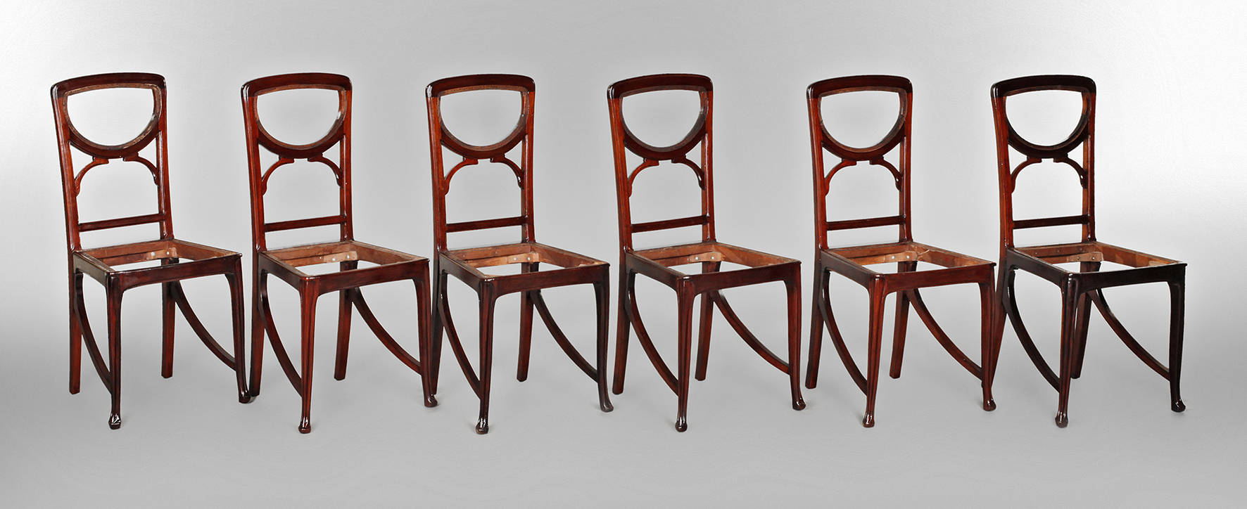 Sechs Stühle Maison Édouard Diot,
